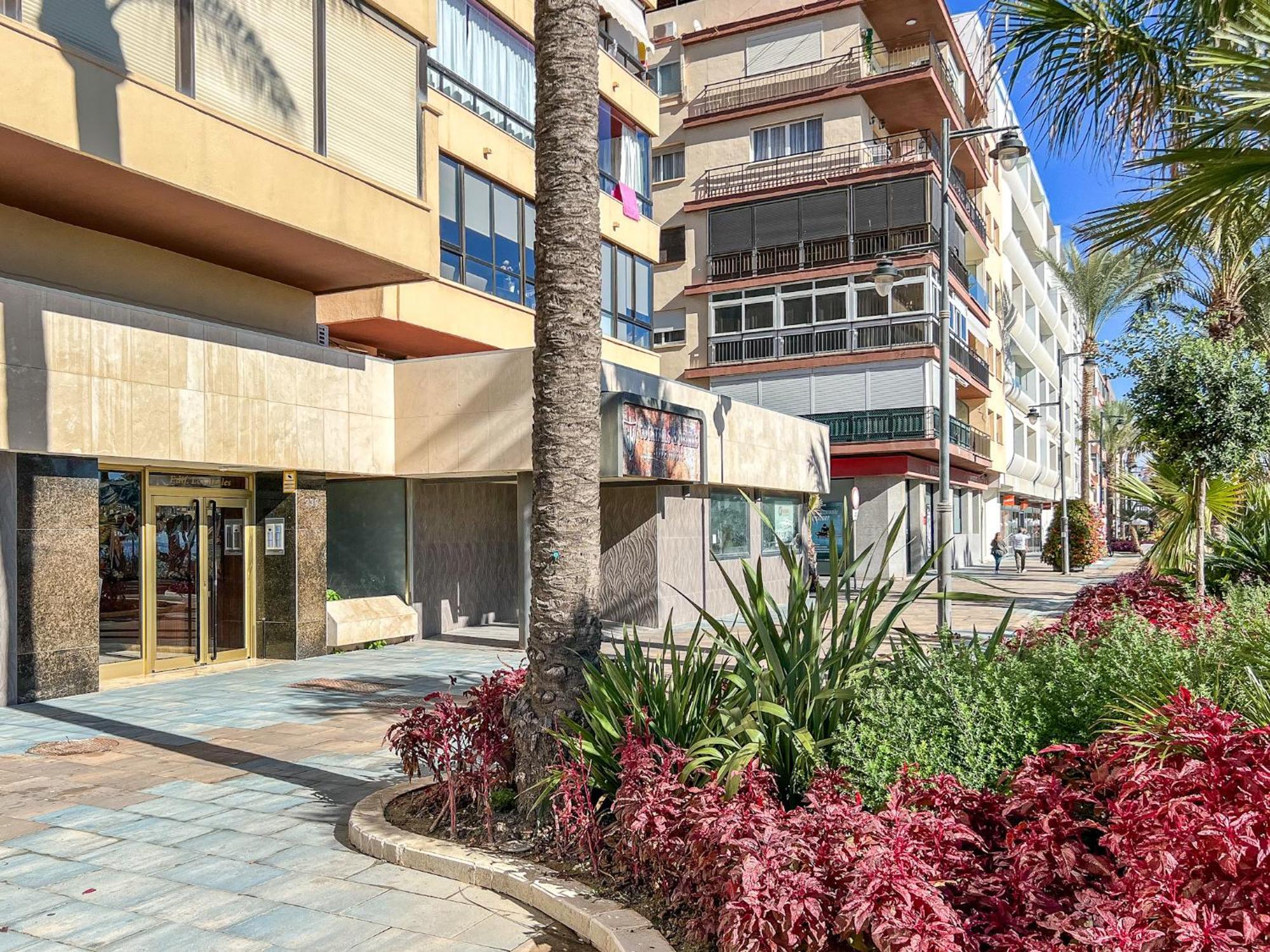 Hanami Avenida De Espana Estepona Luaran gambar